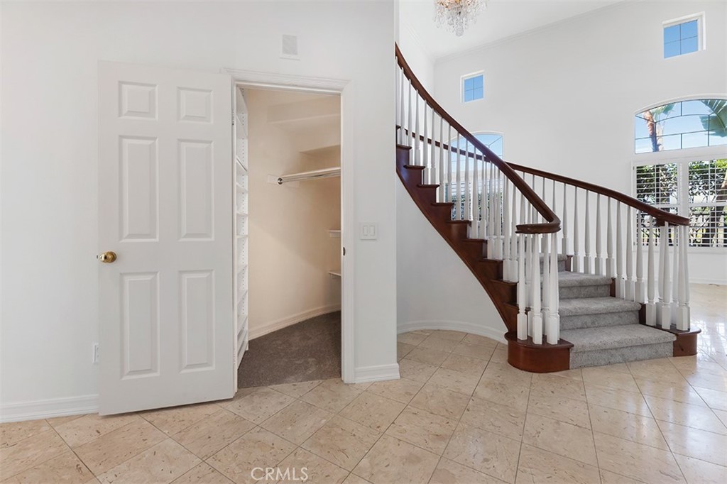 901 Spring Tide Drive Property Photo 5
