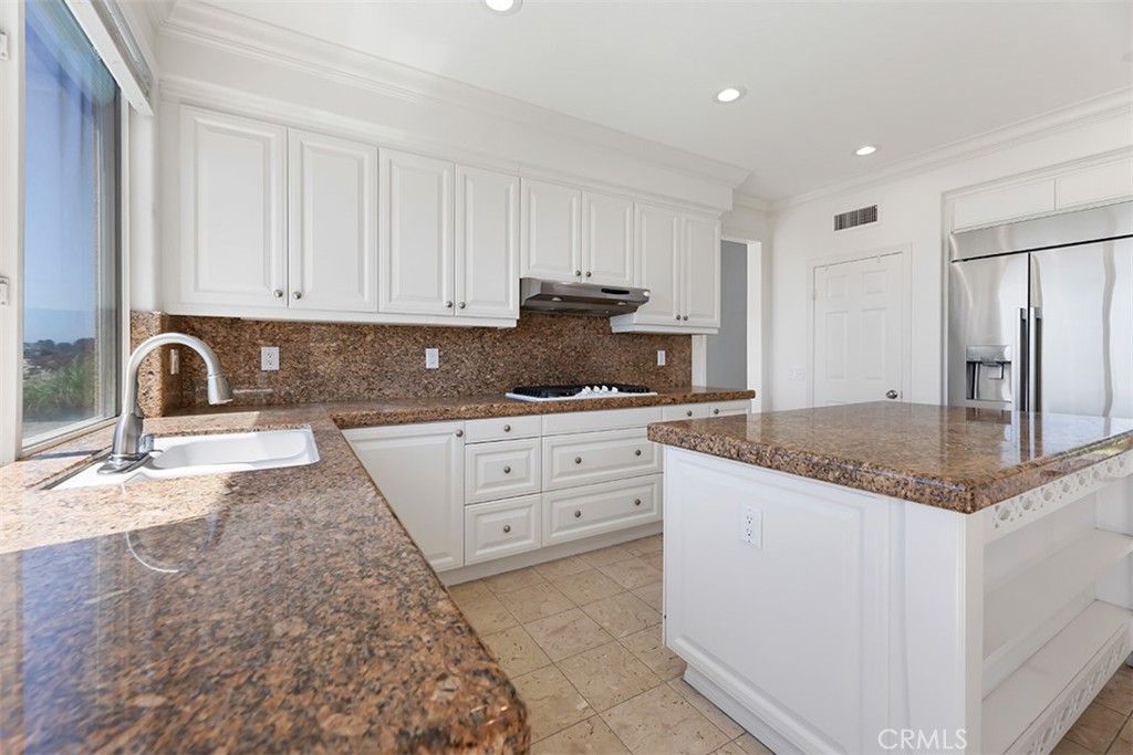 901 Spring Tide Drive Property Photo 8