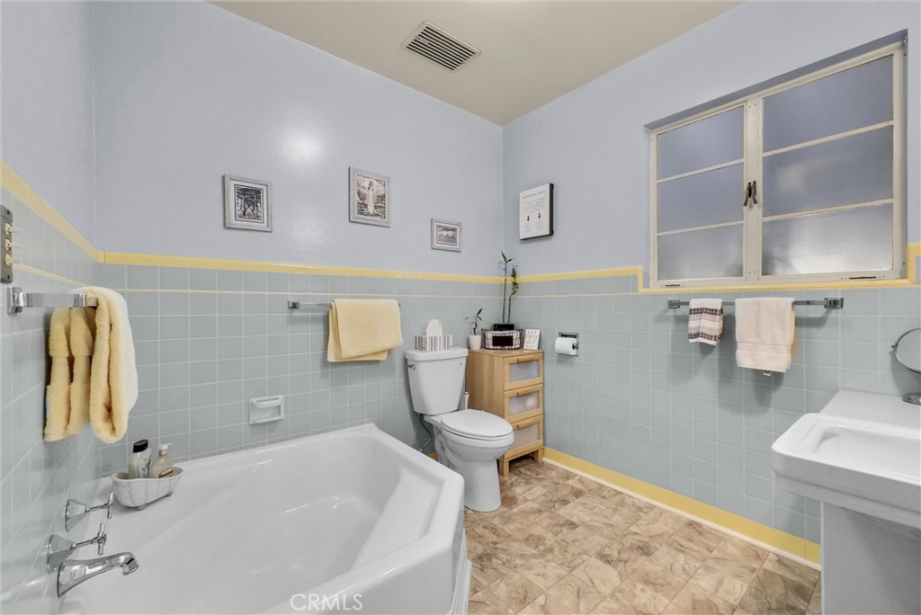 9385 Oak Glen Road Property Photo 19