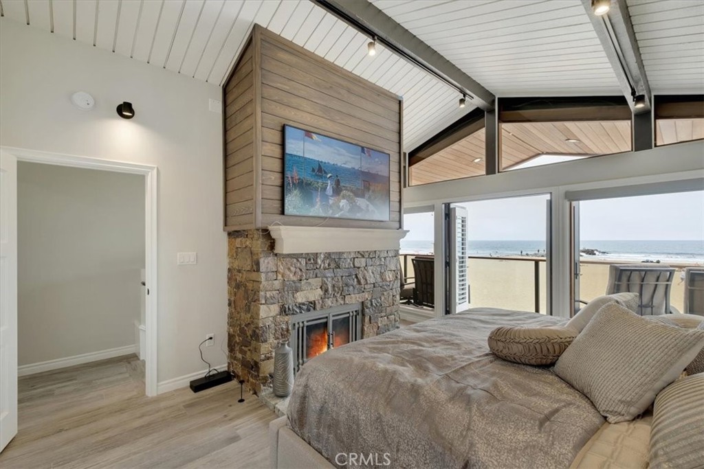 2808 W Oceanfront Property Photo 13