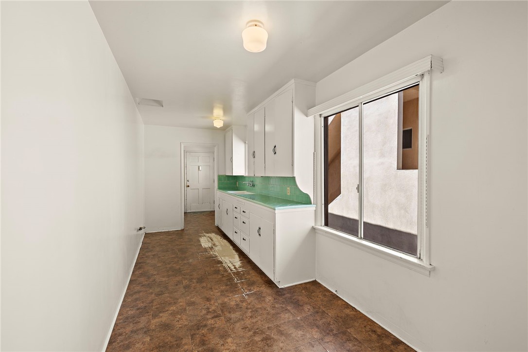 3709 W Balboa Property Photo 12