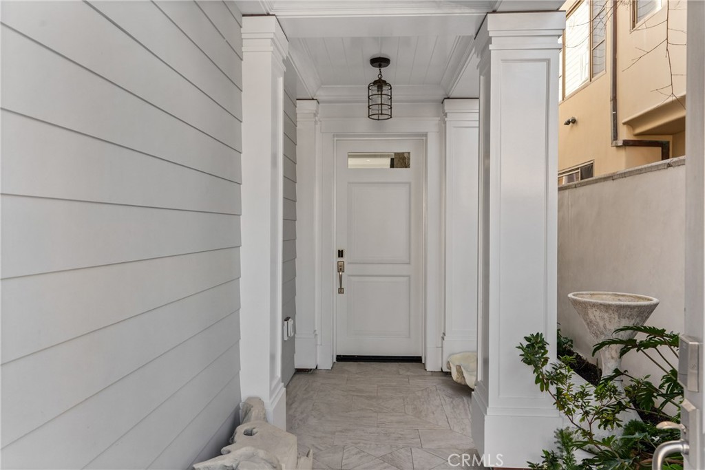 1215 E Balboa Property Photo 58