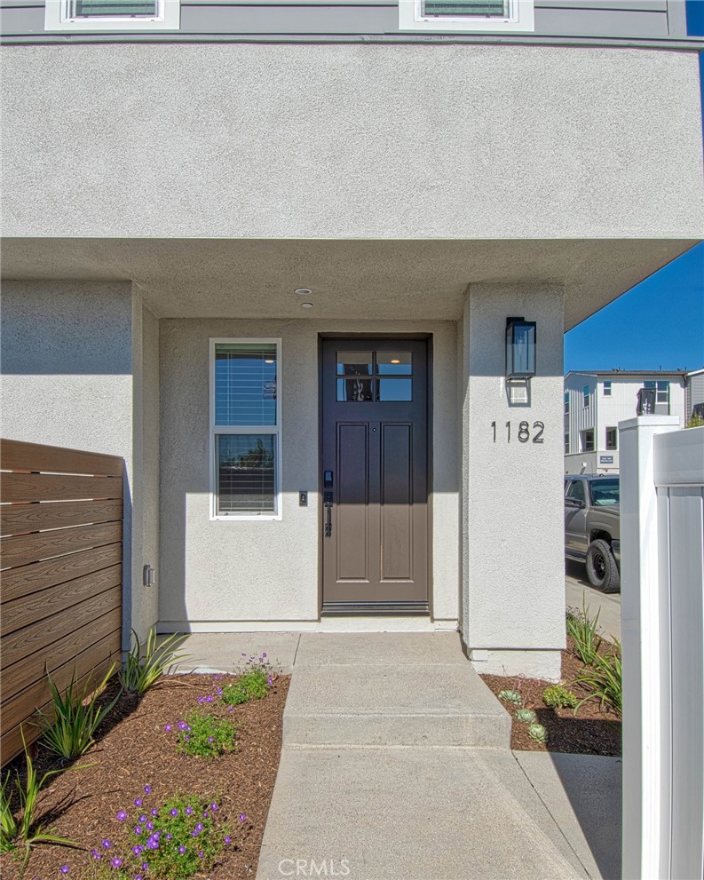 1182 Winslow Lane Property Photo 4