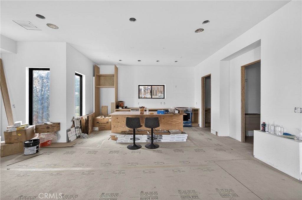 2265 Fair Oak View Property Photo 2