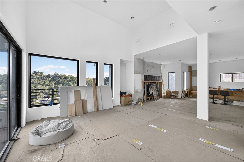 2265 Fair Oak View Property Photo 5