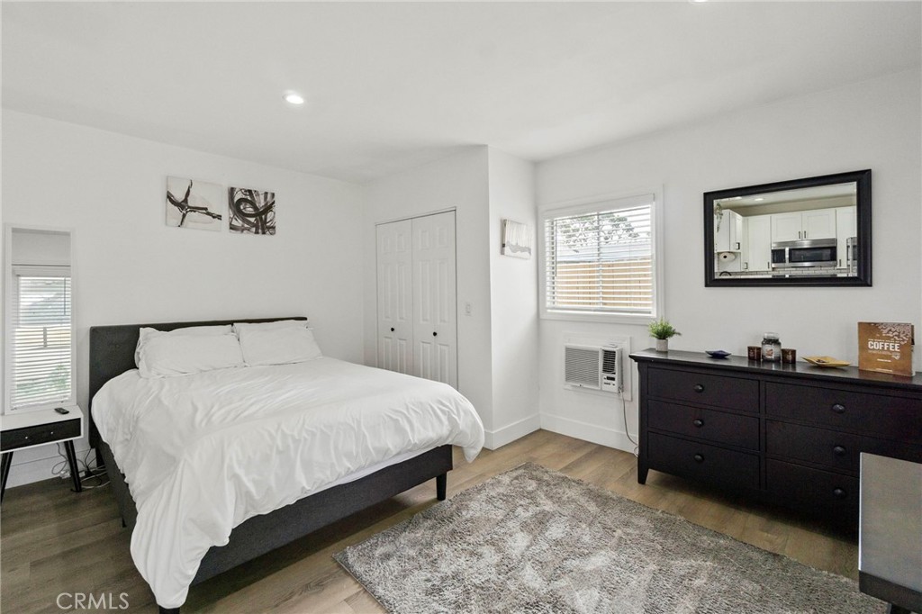 1127 Acacia Property Photo 20