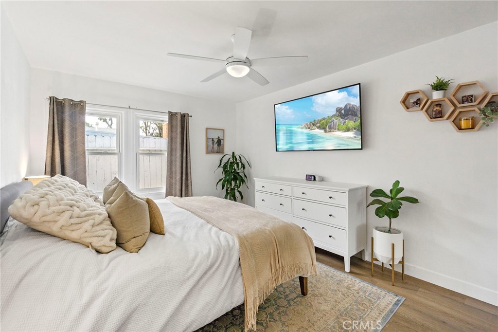 1127 Acacia Property Photo 25