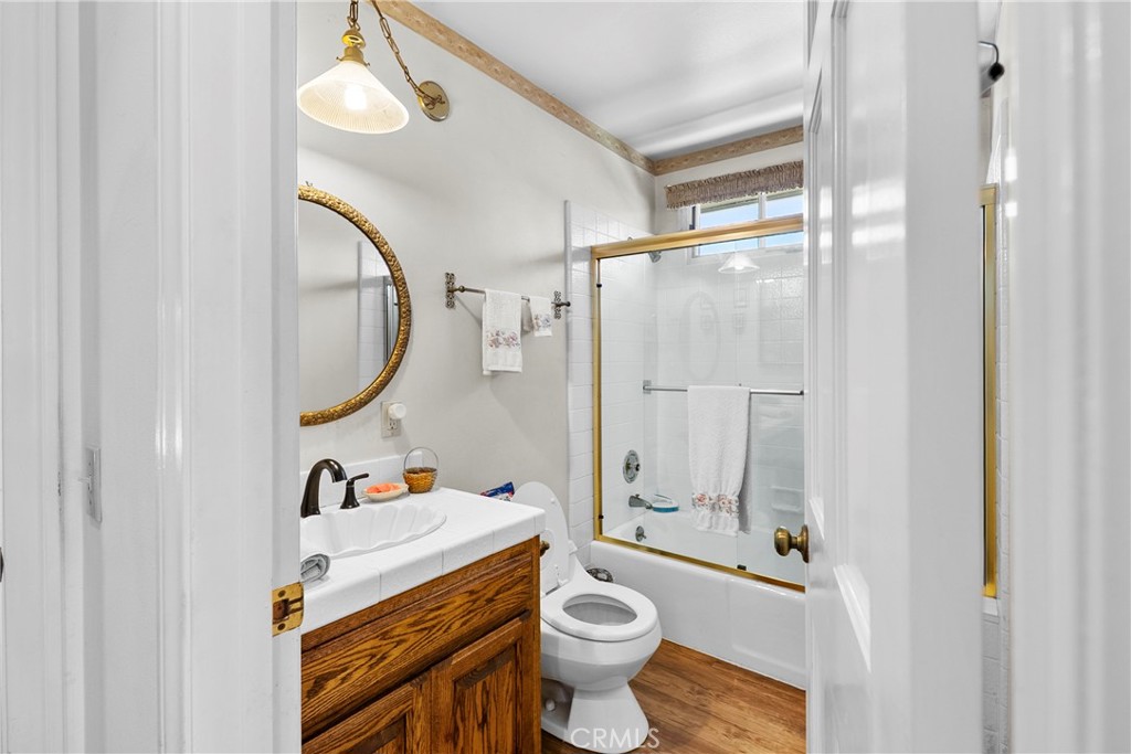 700 Goldenrod Property Photo 5