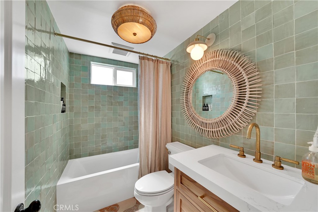 412 Acacia Avenue Property Photo 17