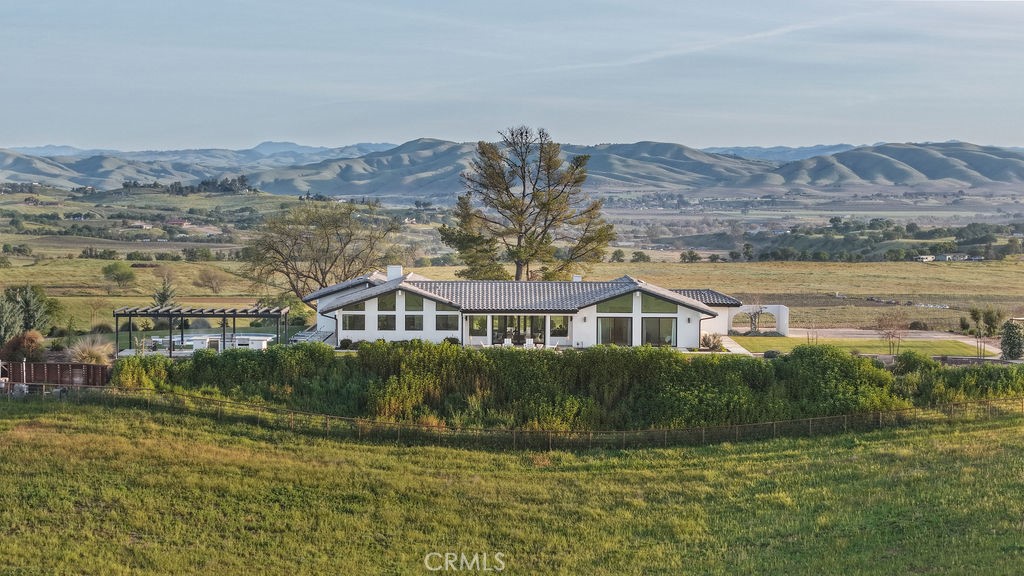 35 Wellsona Road Property Photo 2