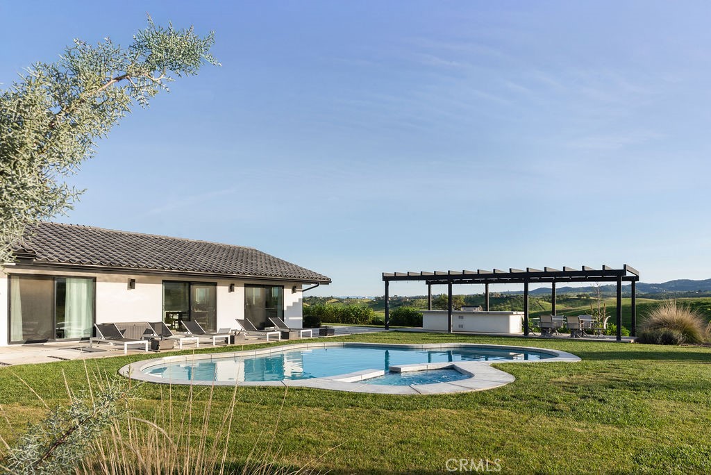 35 Wellsona Road Property Photo 6