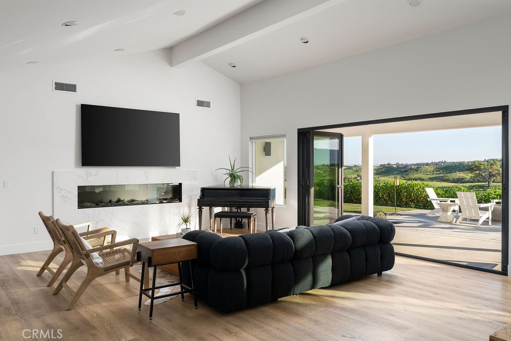 35 Wellsona Road Property Photo 9