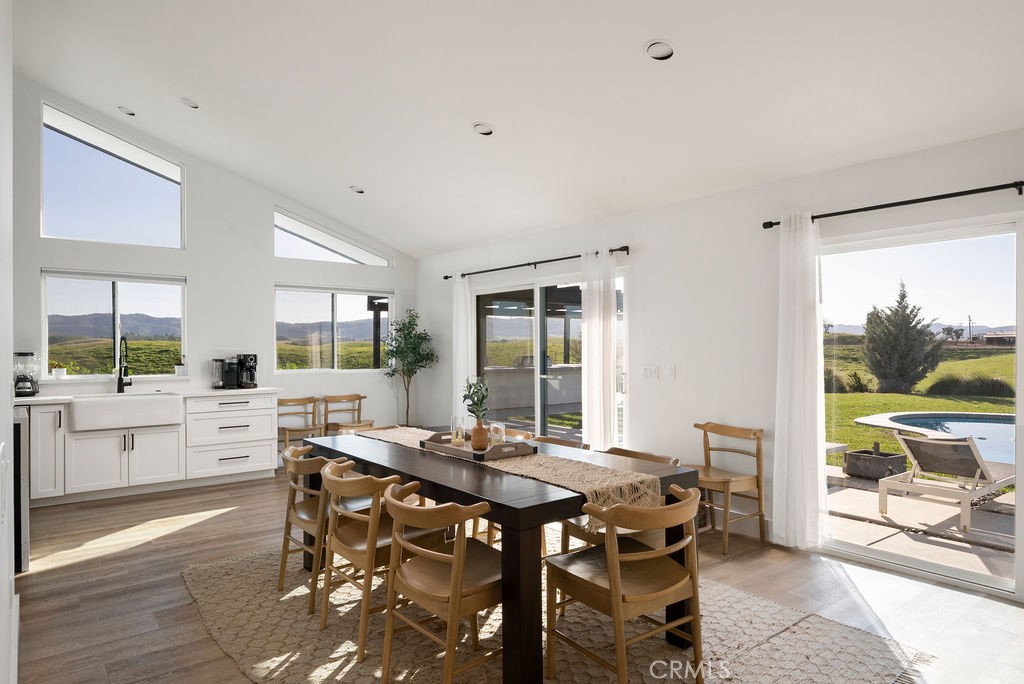 35 Wellsona Road Property Photo 14