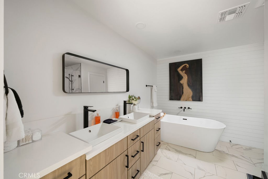 35 Wellsona Road Property Photo 21