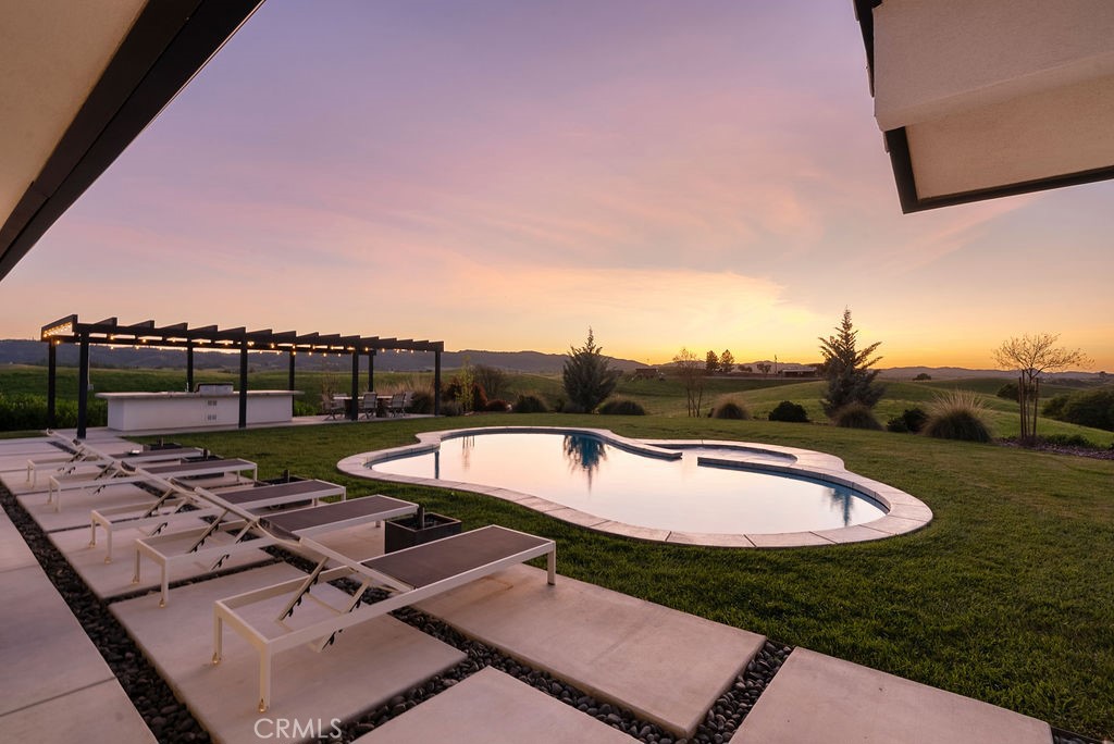 35 Wellsona Road Property Photo 28