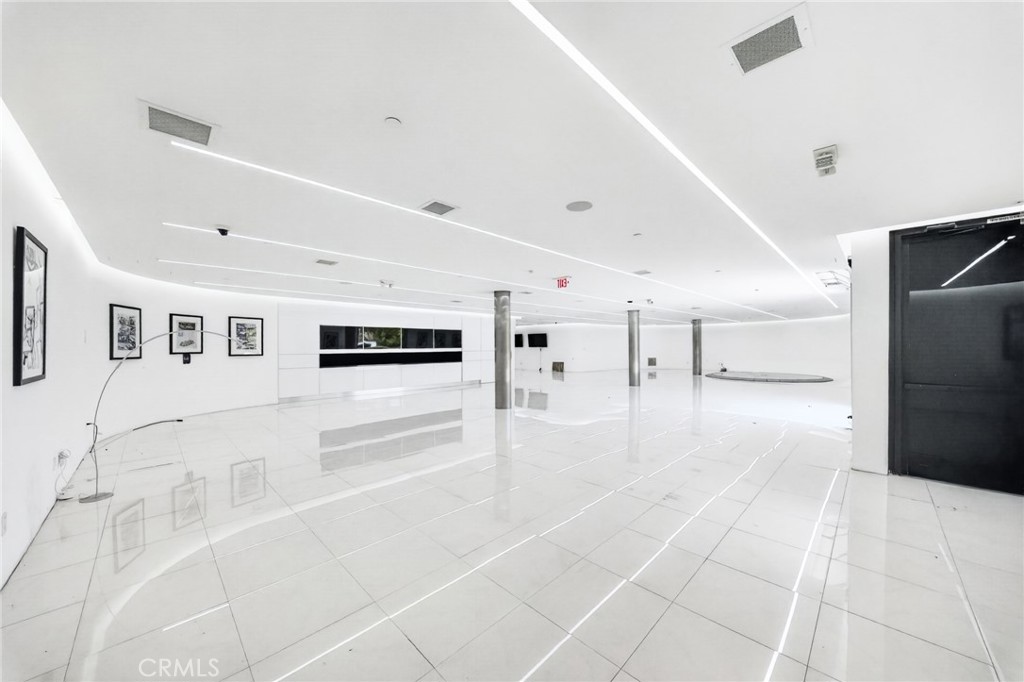 18071 Fitch Property Photo 3