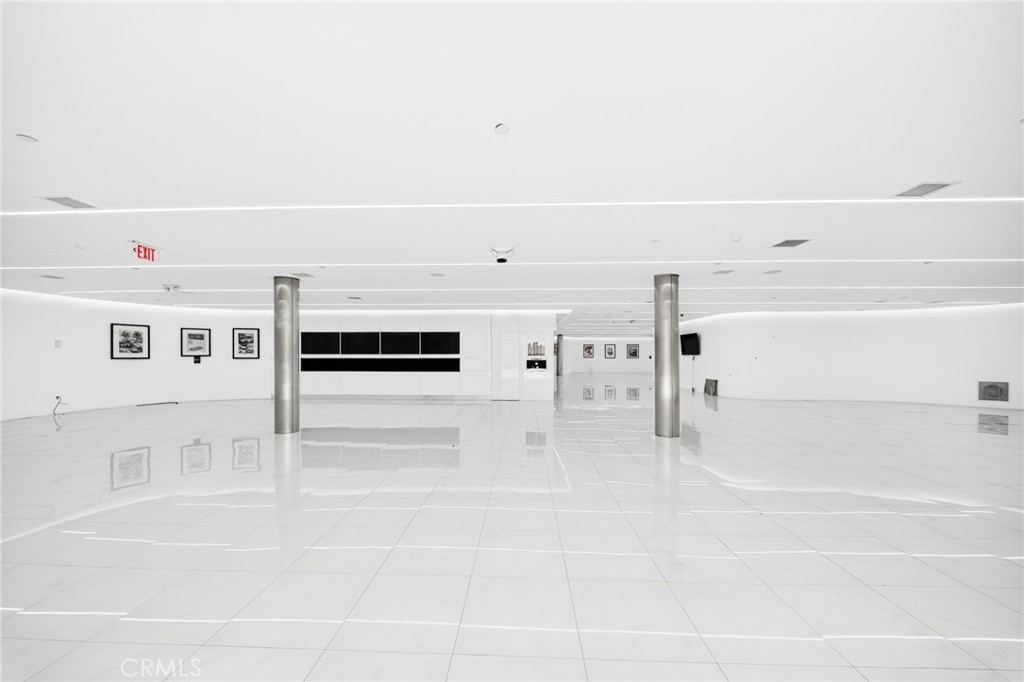 18071 Fitch Property Photo 5