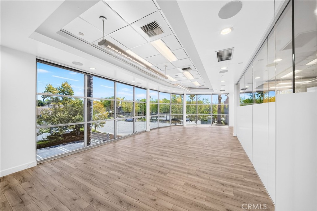18071 Fitch Property Photo 35