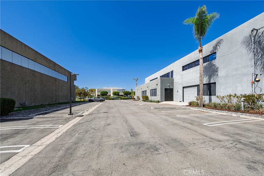 18071 Fitch Property Photo 39