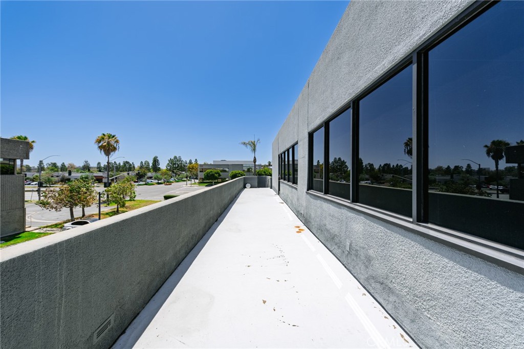 18071 Fitch Property Photo 46