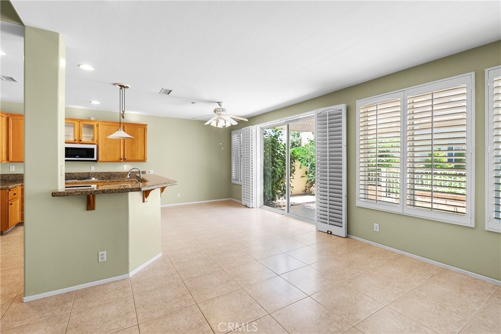 27441 Bonaventure Property Photo 17