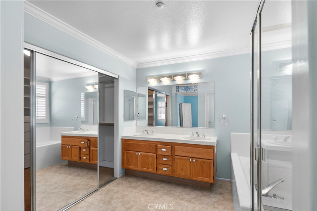 27441 Bonaventure Property Photo 39