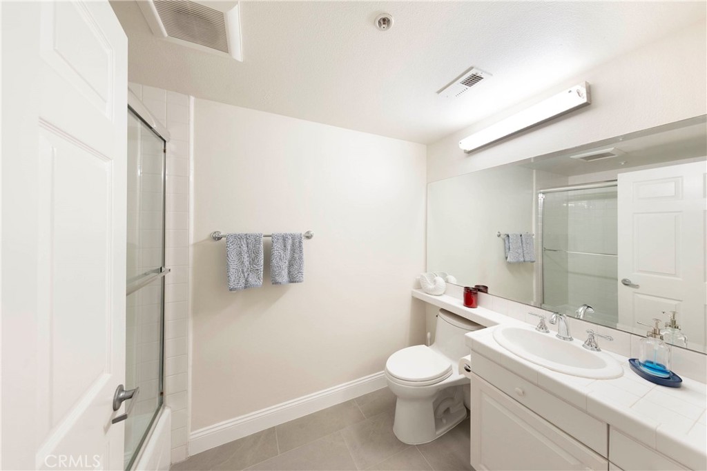 1500 E Ocean Boulevard 206 Property Photo 25