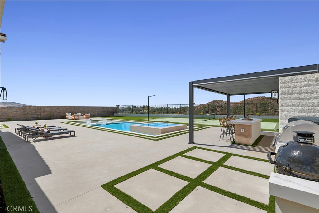 18411 Boulder Bluff Property Photo 18
