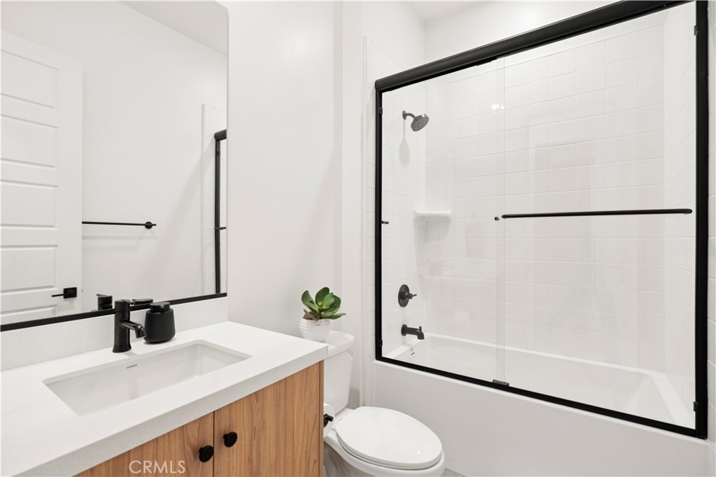 18411 Boulder Bluff Property Photo 27
