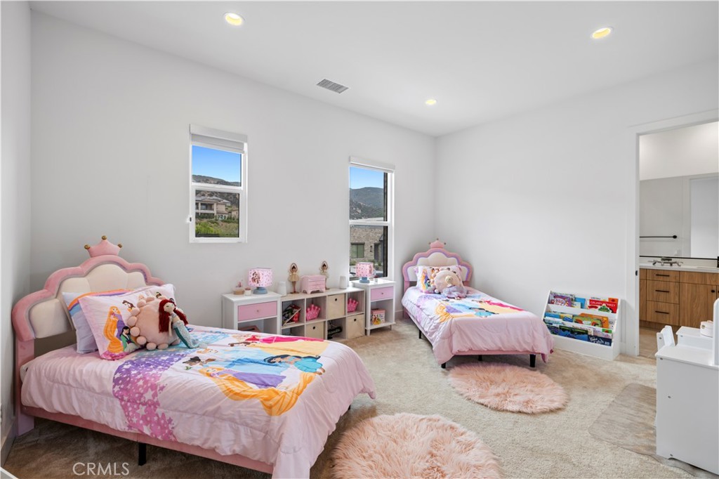 18411 Boulder Bluff Property Photo 29