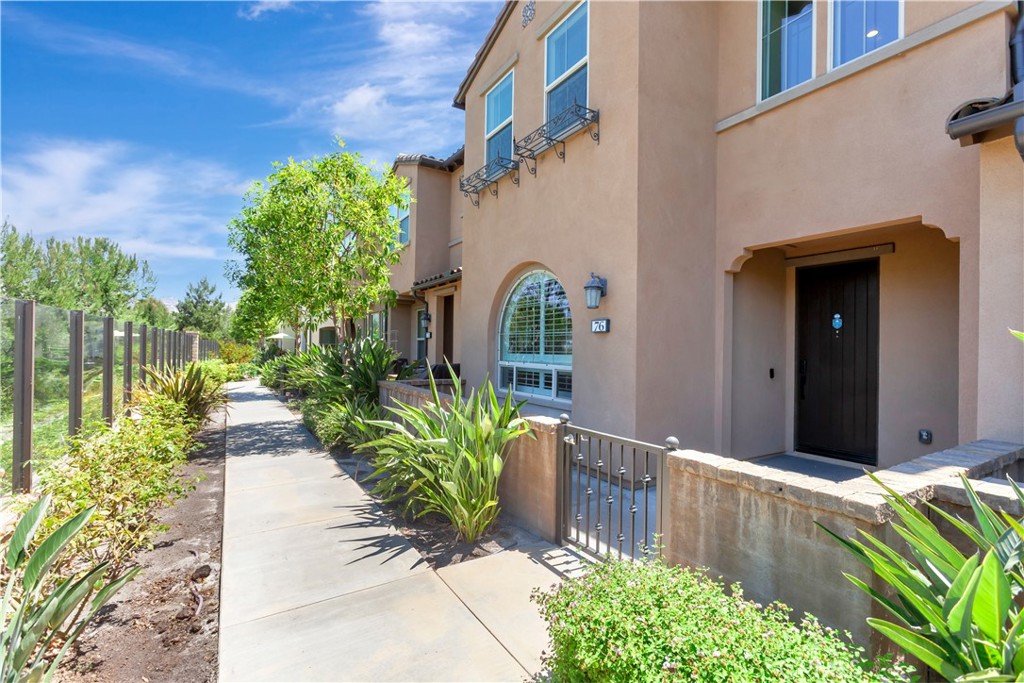 76 Finch Property Photo 1