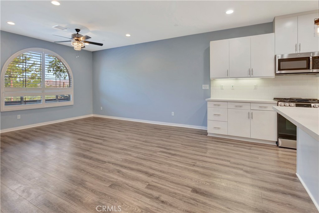 76 Finch Property Photo 10