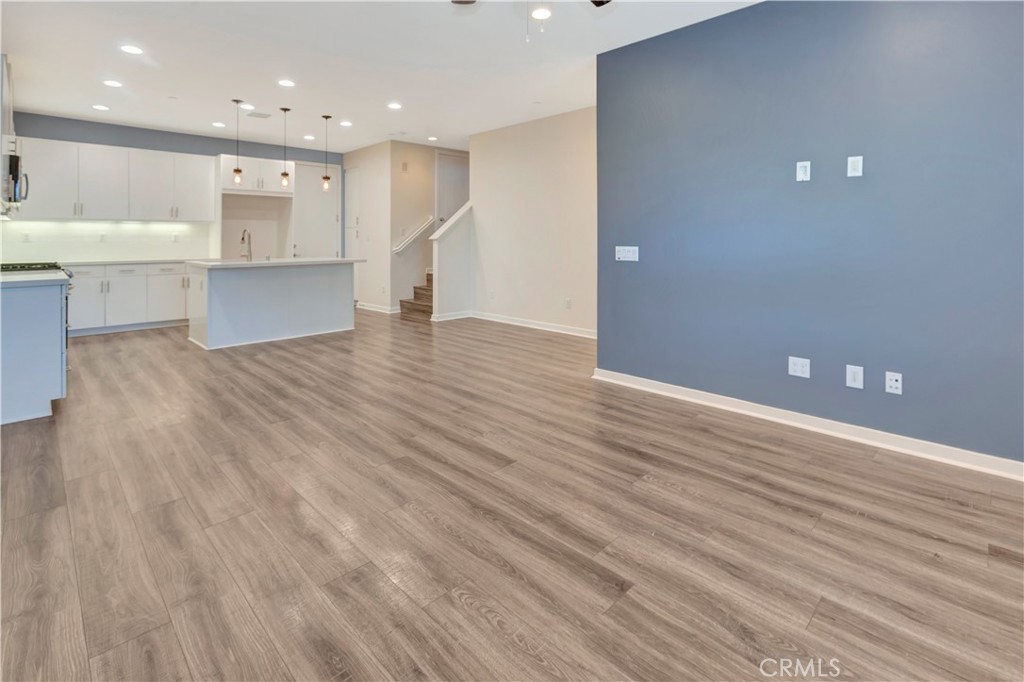 76 Finch Property Photo 13