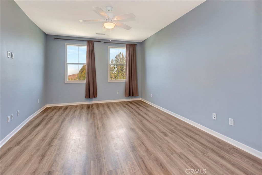 76 Finch Property Photo 21