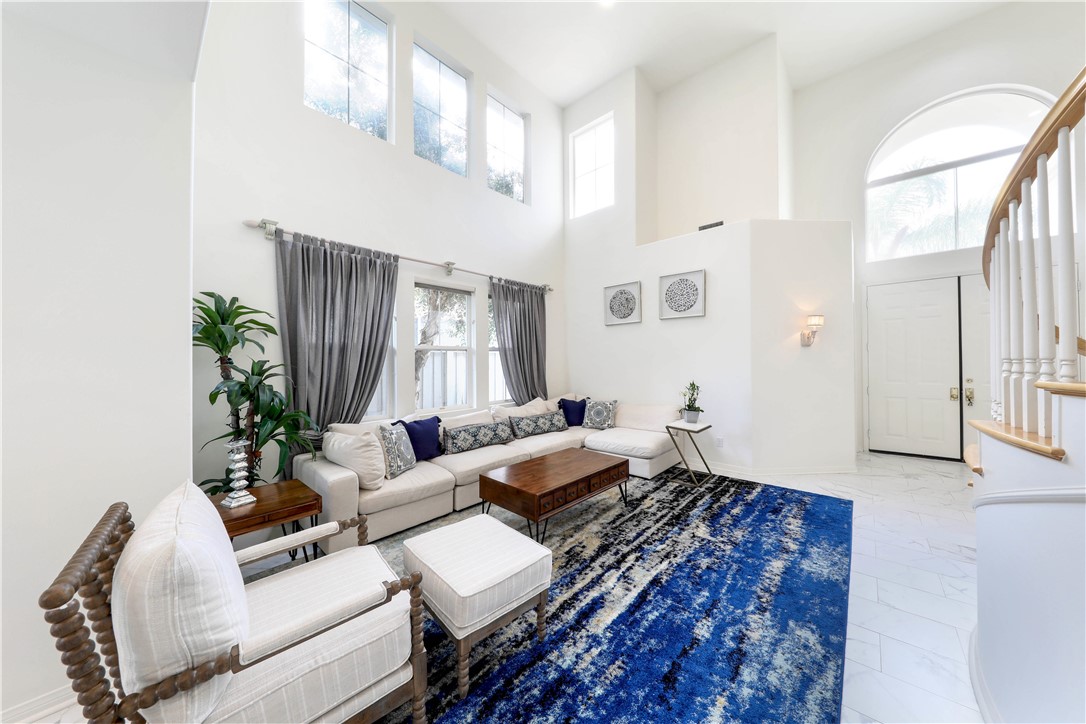 27 Vienne Property Photo 4