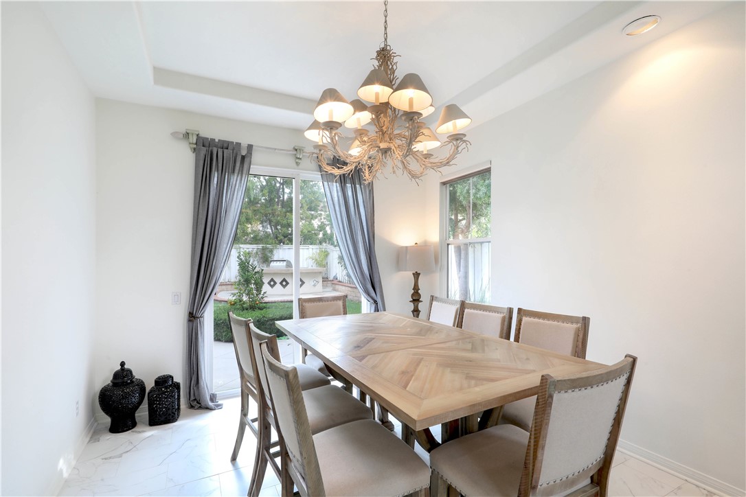 27 Vienne Property Photo 5