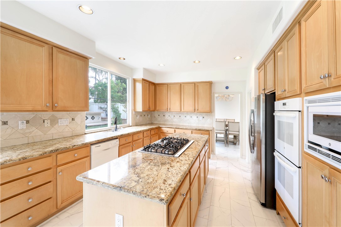 27 Vienne Property Photo 6