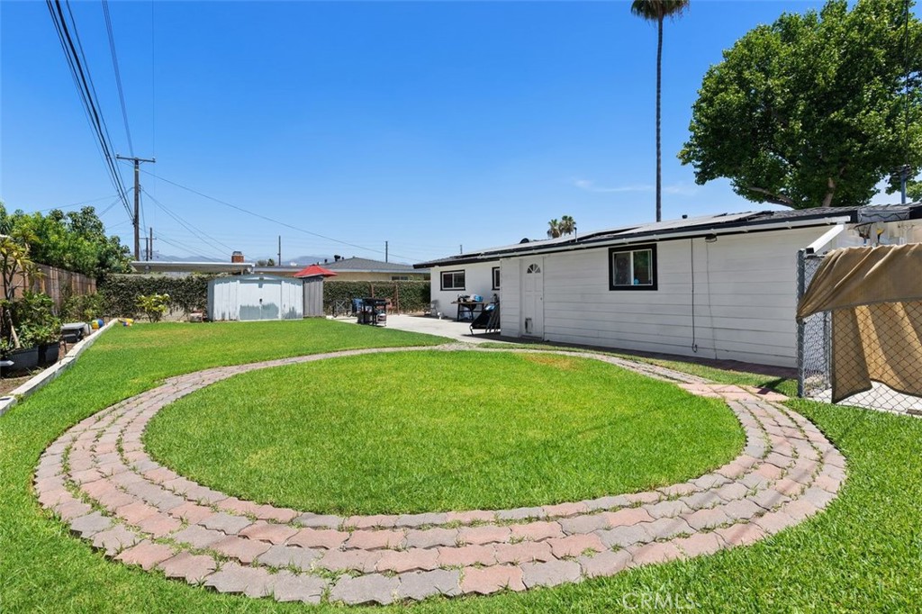 4711 N Hollenbeck Property Photo 8