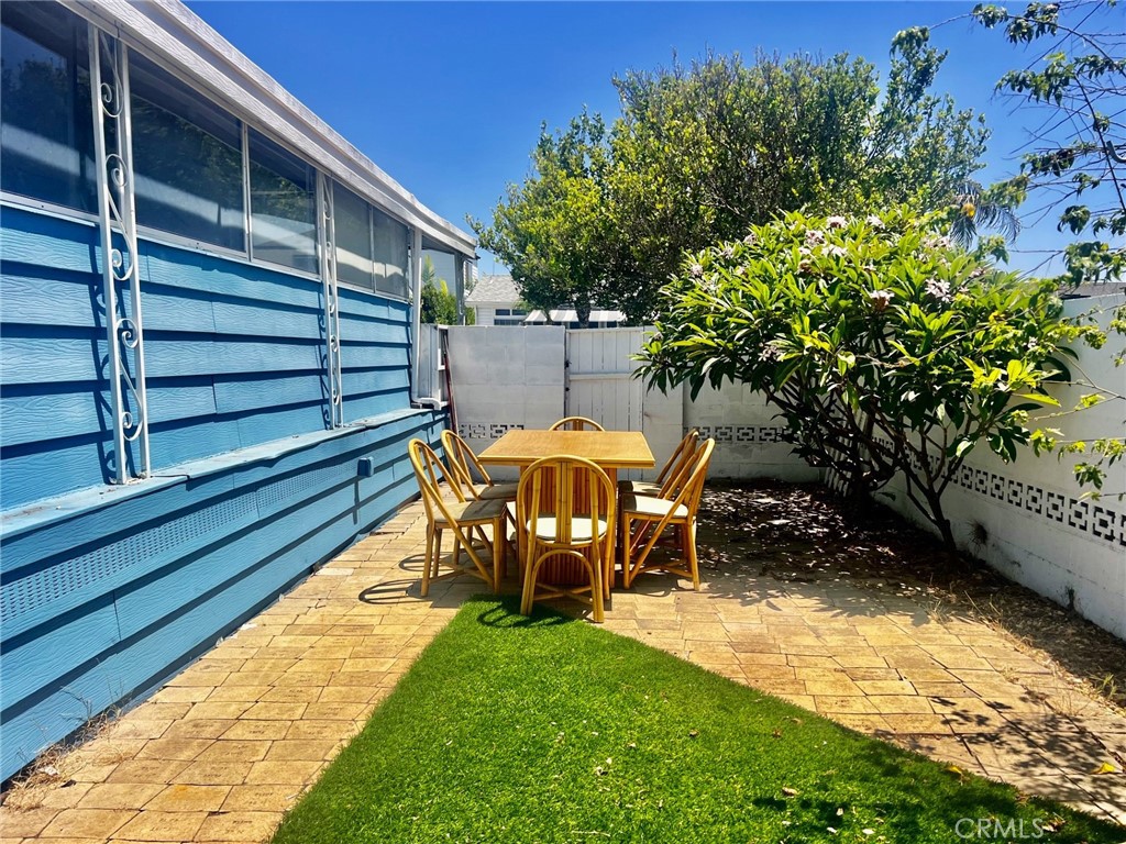 246 S Bayside Way Property Photo 4