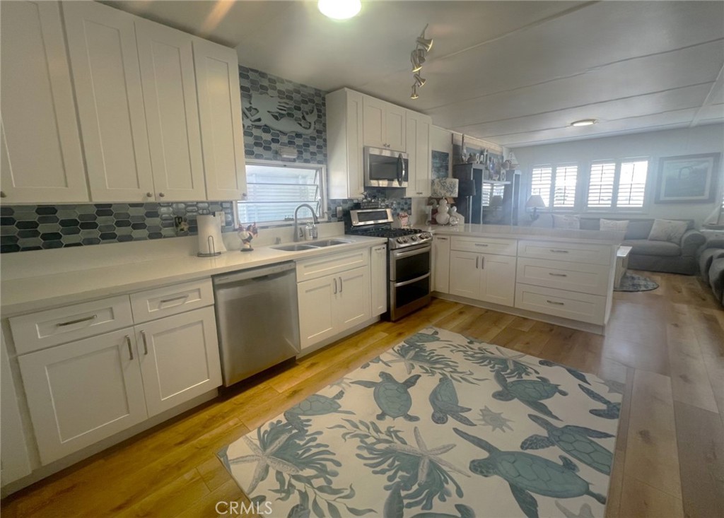 246 S Bayside Way Property Photo 9