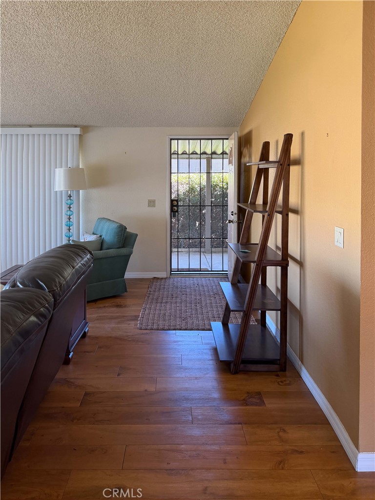 10961 Desert Lawn 315 Property Photo 6
