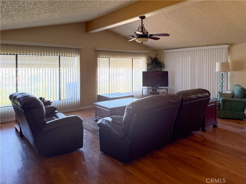 10961 Desert Lawn 315 Property Photo 7