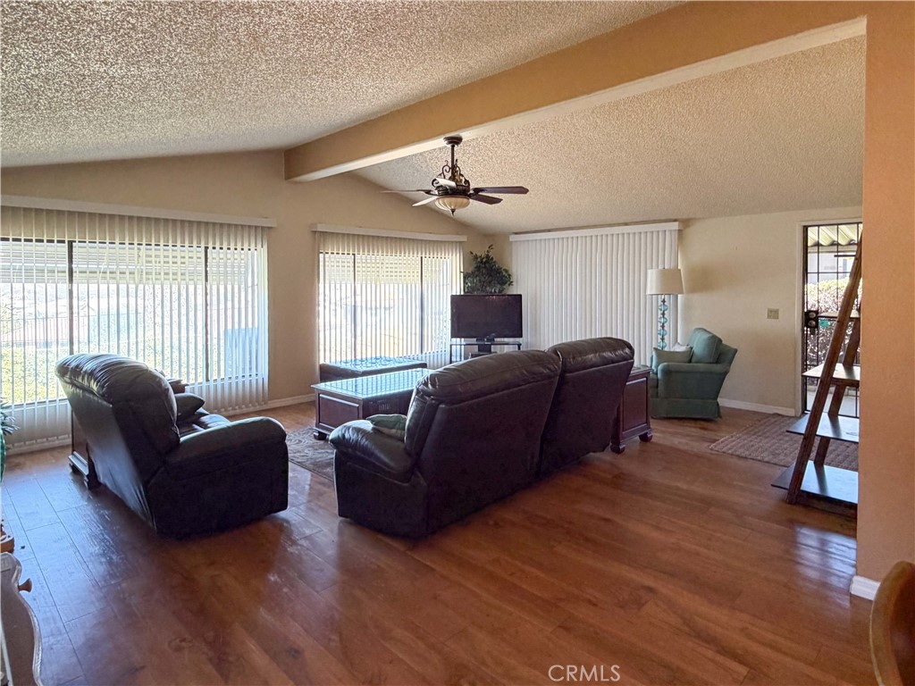10961 Desert Lawn 315 Property Photo 9
