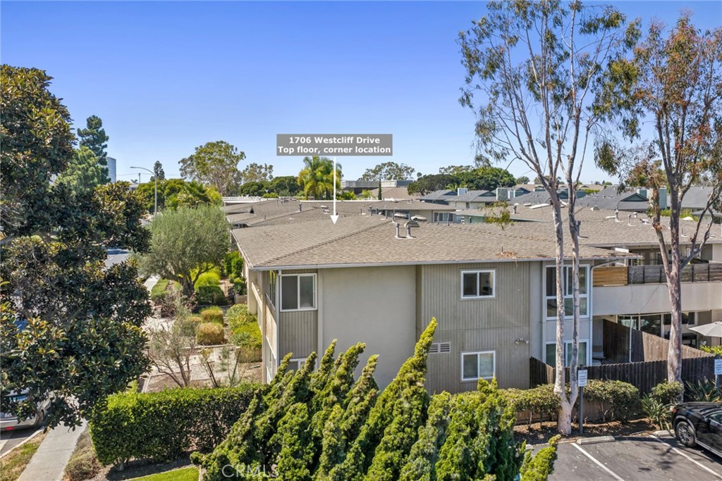1706 Westcliff Property Photo 2