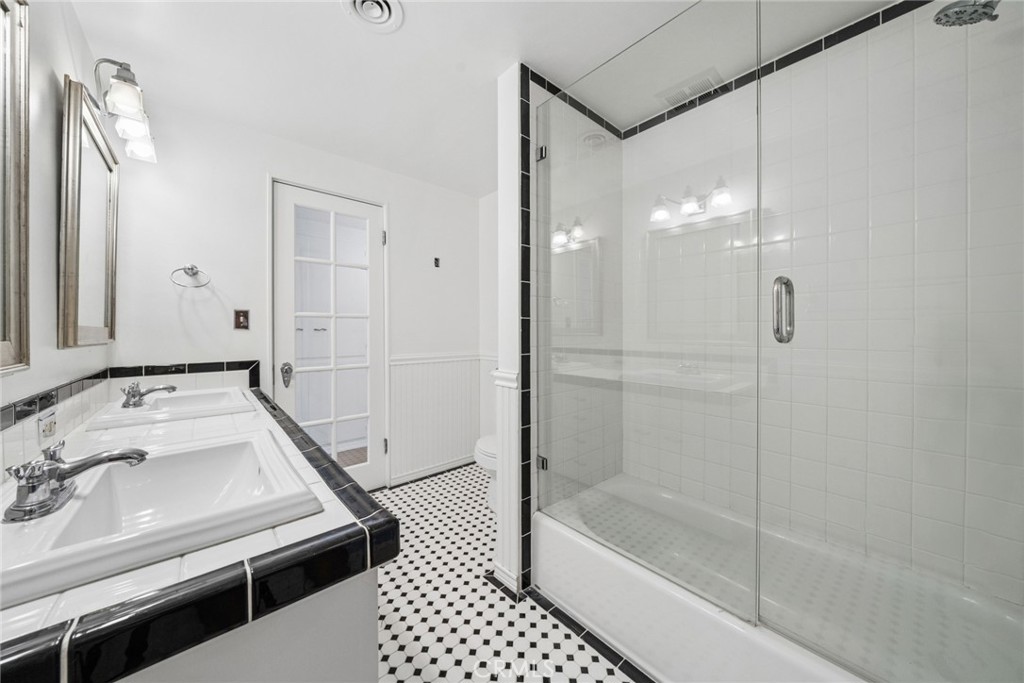 1706 Westcliff Property Photo 16