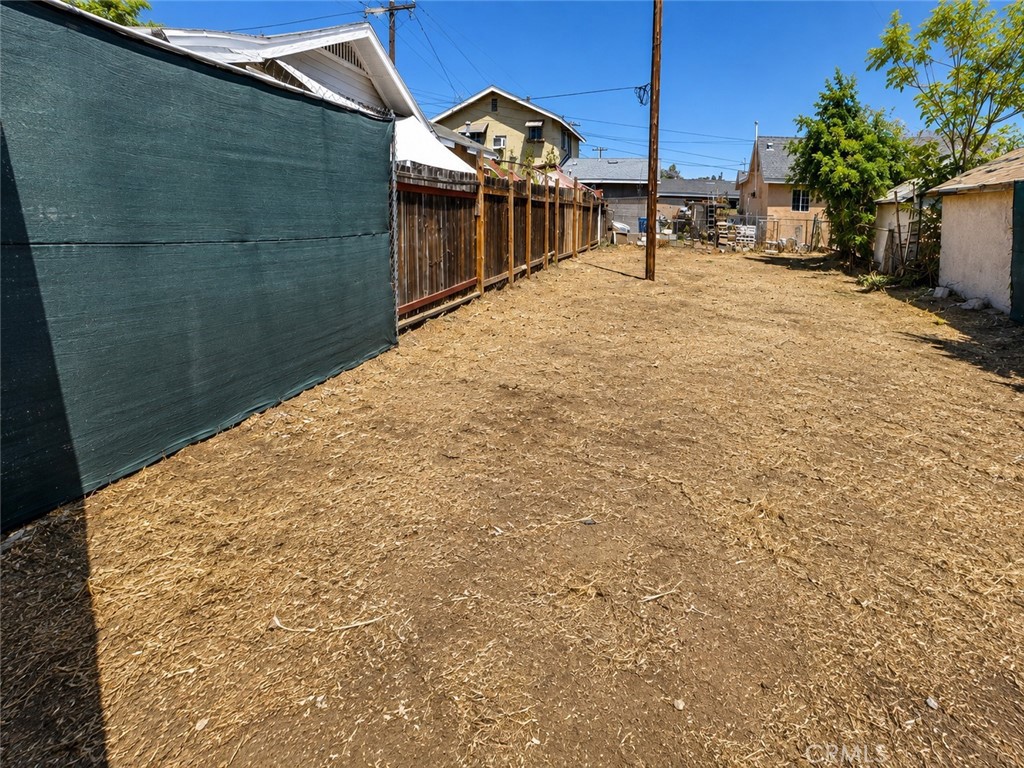 419 S Vine Property Photo 2