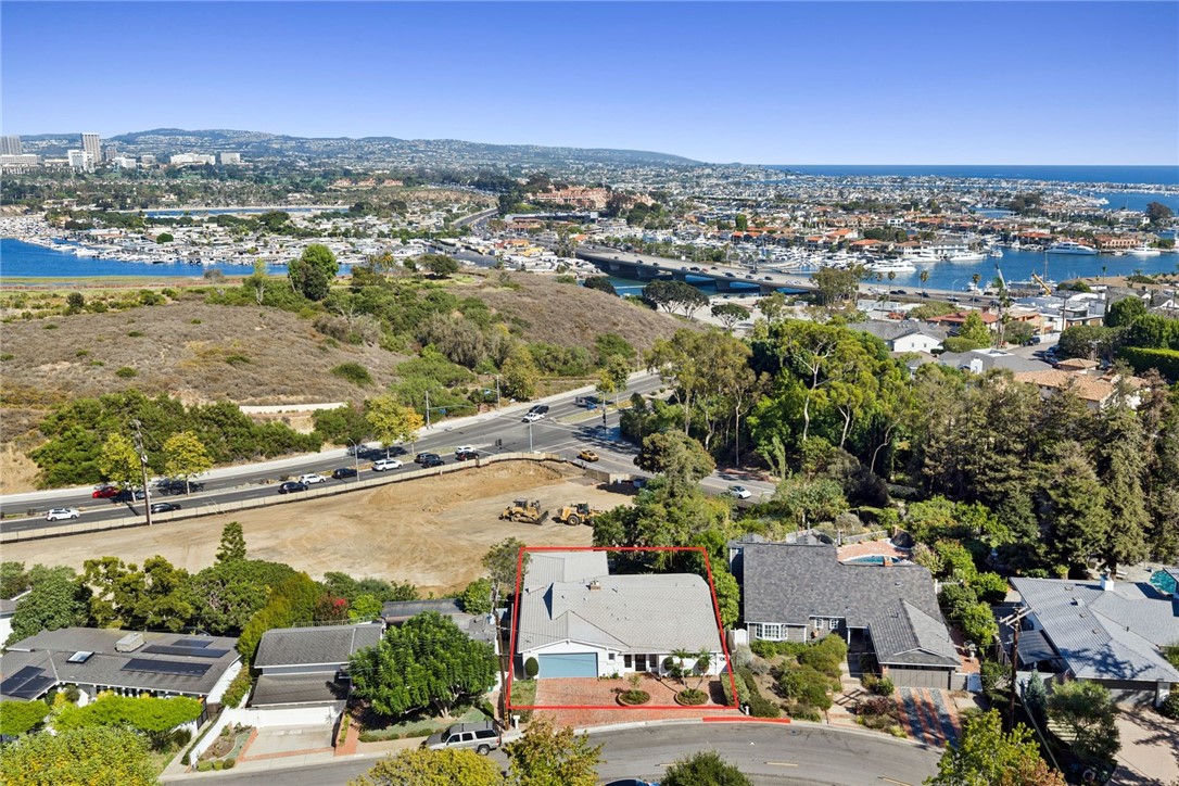 608 Saint James Place Property Photo 1