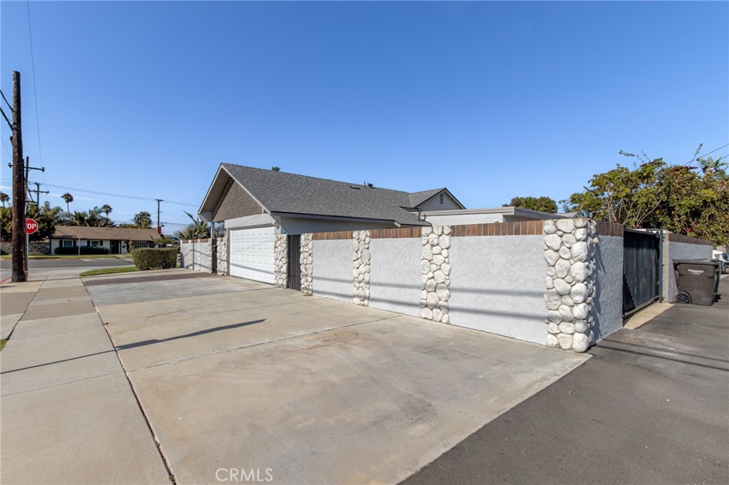 8232 Indianapolis Property Photo 5