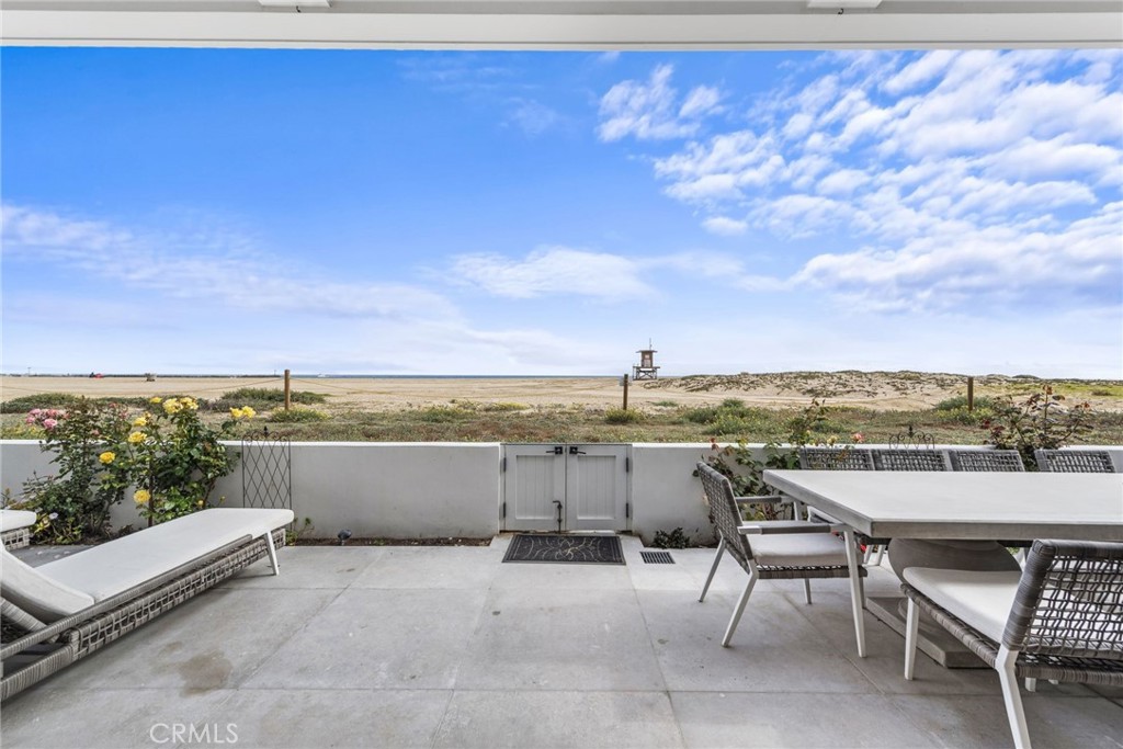 2148 E Oceanfront Property Photo 10