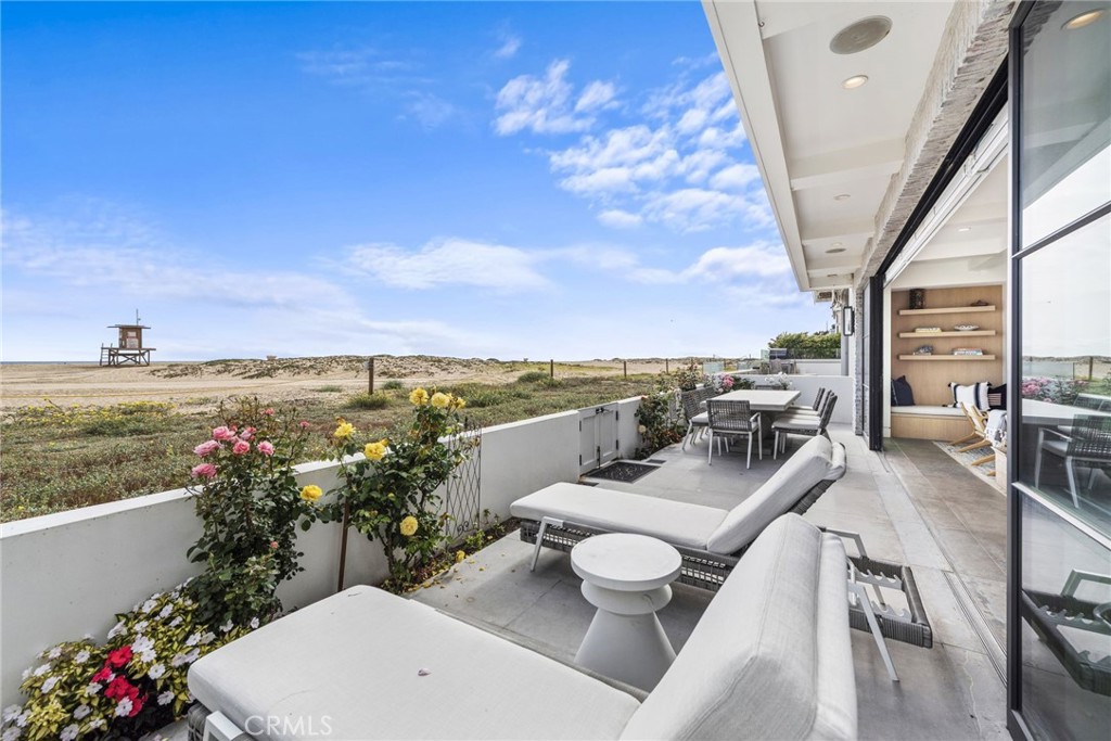 2148 E Oceanfront Property Photo 11